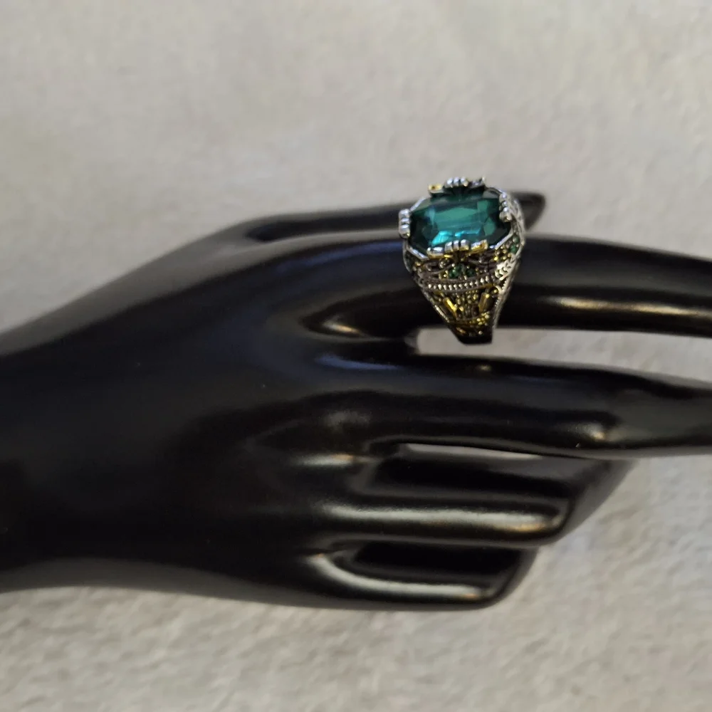 Mens Elegant Silver , Gold and Green Gemstone Ring